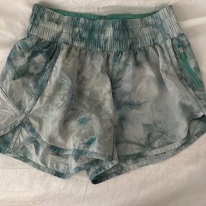 Lululemon workout shorts!